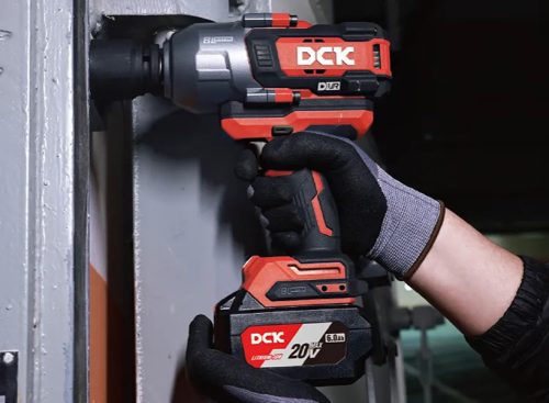 DCK KDPB1218FK Akkus ütvecsavarozó 1/2 col (2 x 5 Ah akku + töltő)