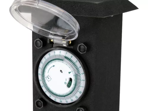 YATO YT-81276 Kültéri csatlakozóelosztó aljzat időkapcsolóval METAL TOWER BLACK IP44 4 x 230V